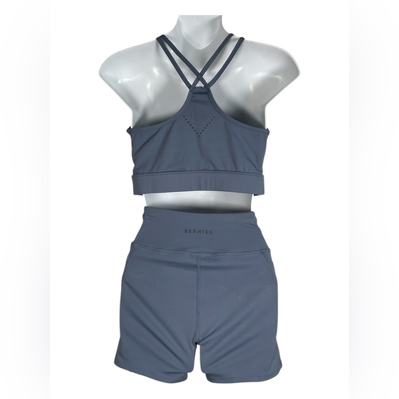 BERMIES SEAFOAM YOGA SET TOP & BOTTOMS - Picture 11 of 12